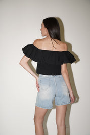 Shorts jeans con accessorio