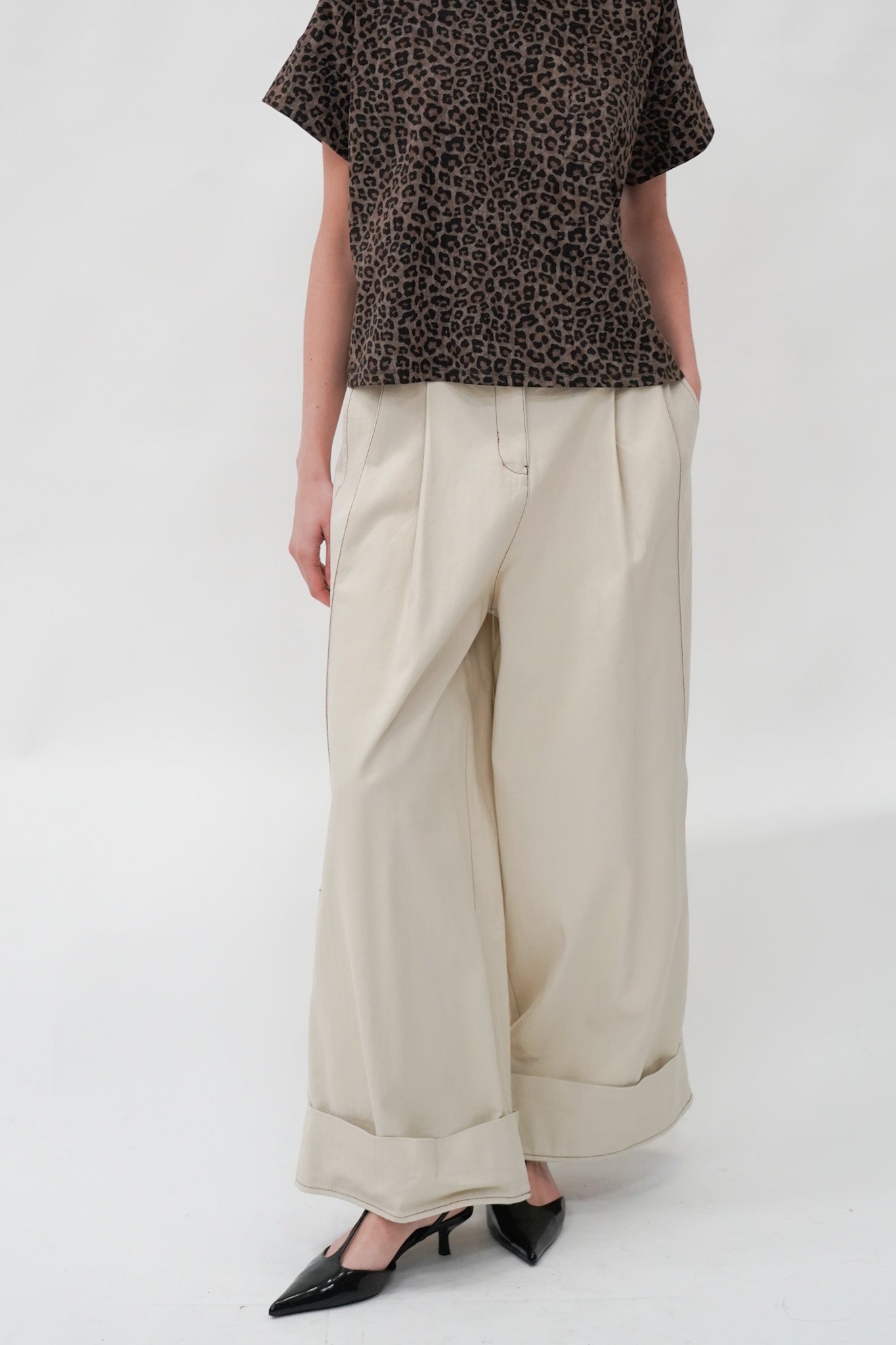 Pantalone largo